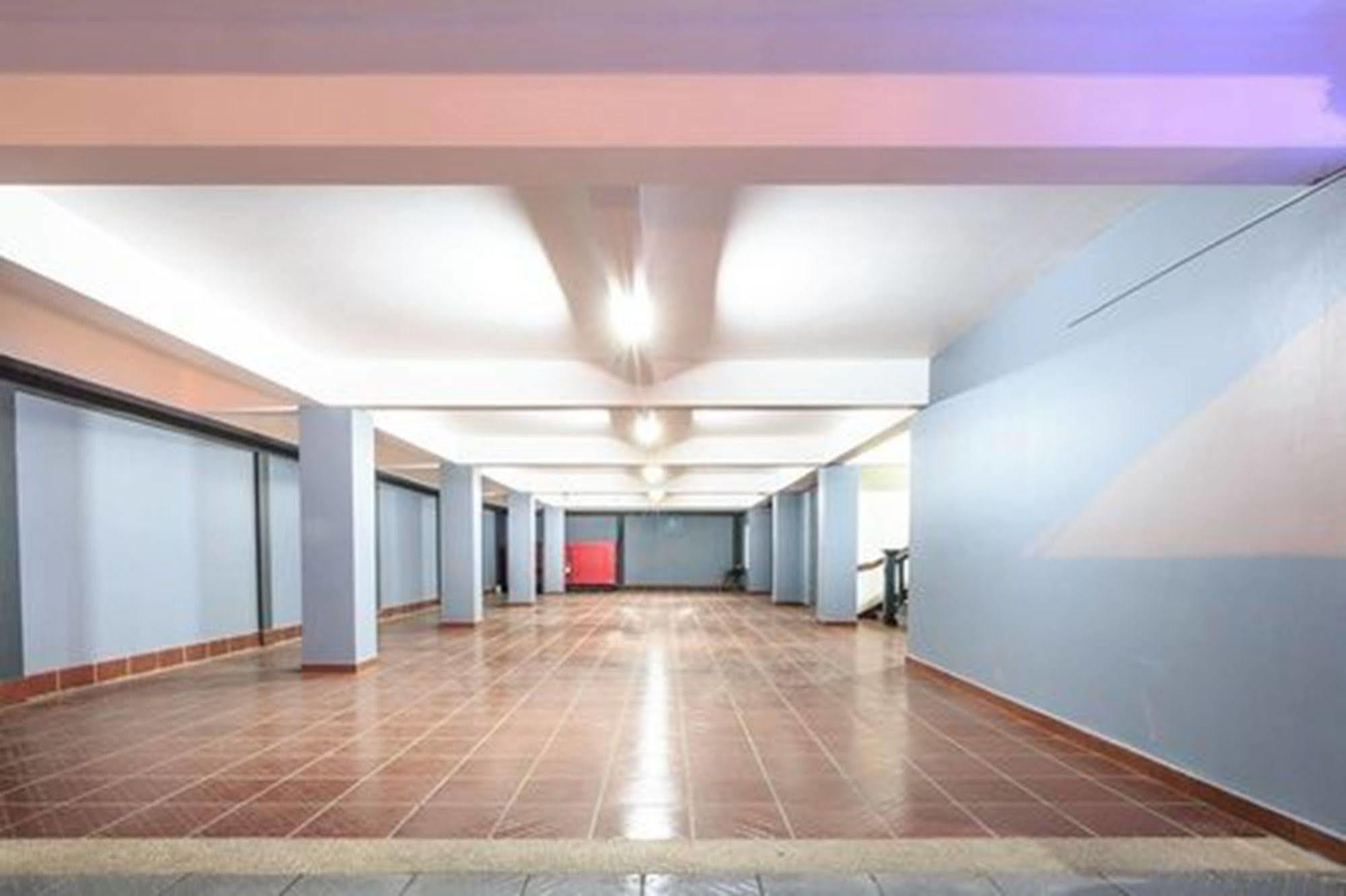 Tan Tower Hotel プノンペン エクステリア 写真